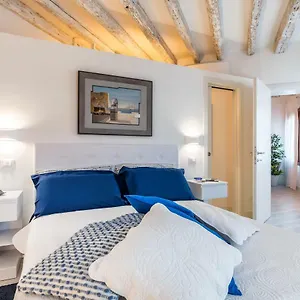 Heaven Biennale, The Elegant Apartamento